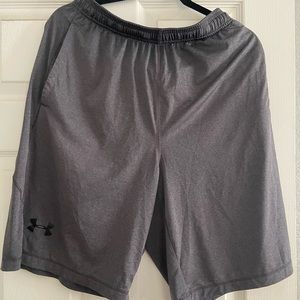 Men’s under armor shorts gray size large